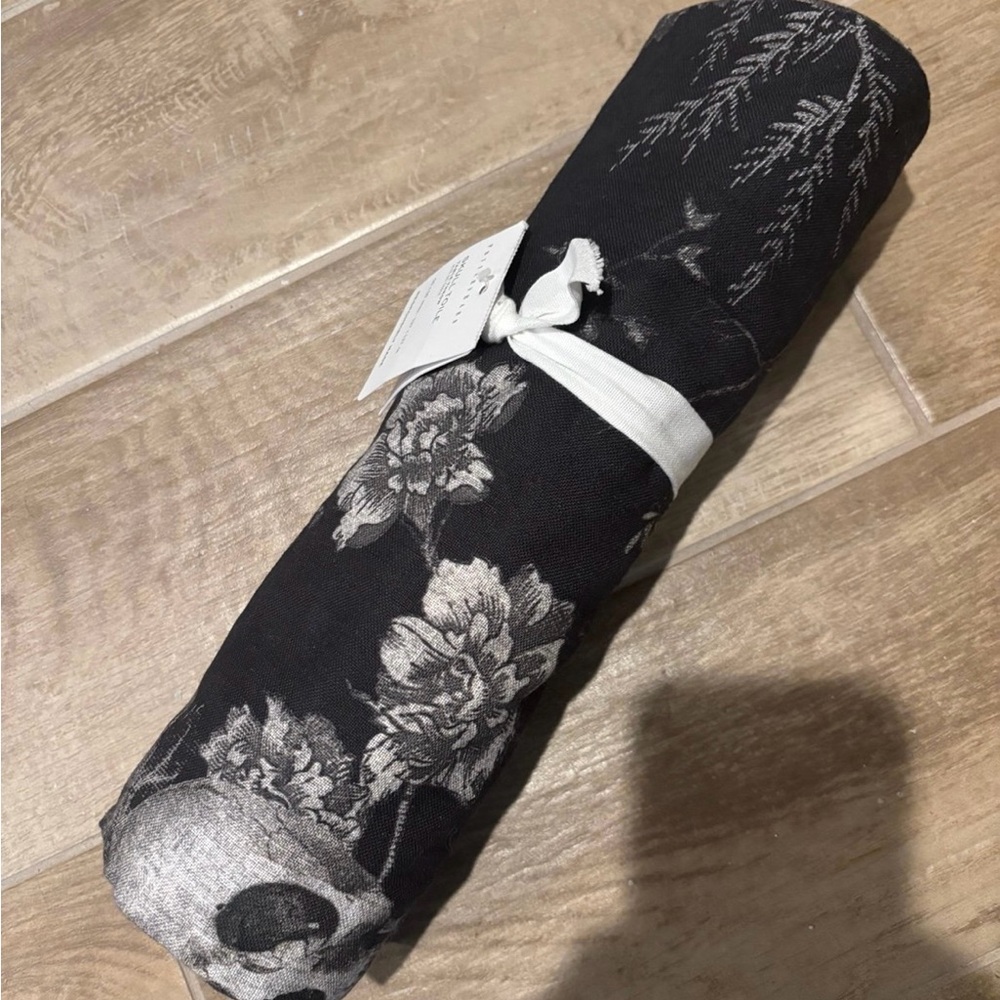 Skull Toile Organic Cotton Table Throw Tablecloth Black Base Pottery Barn Spooky